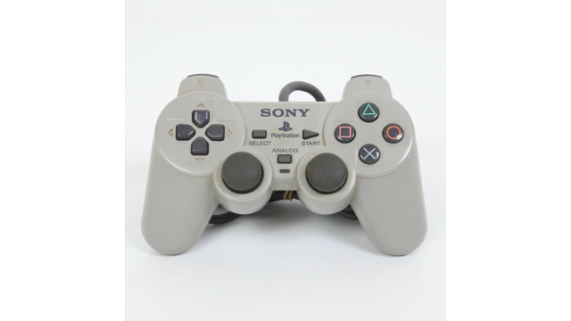 Интересные аксессуары для первой PlayStation