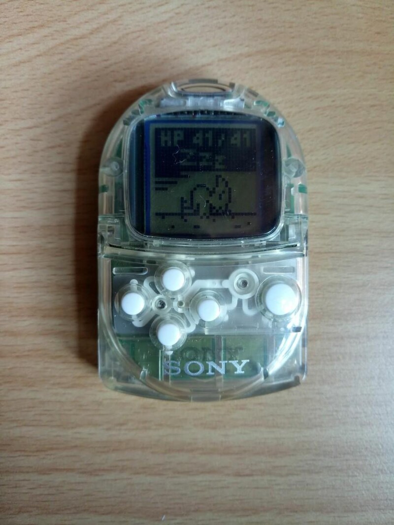 PocketStation — карта памяти с экраном