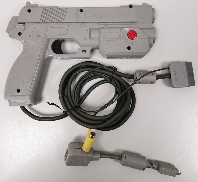 Световые пистолеты GunCon и Hyper Blaster