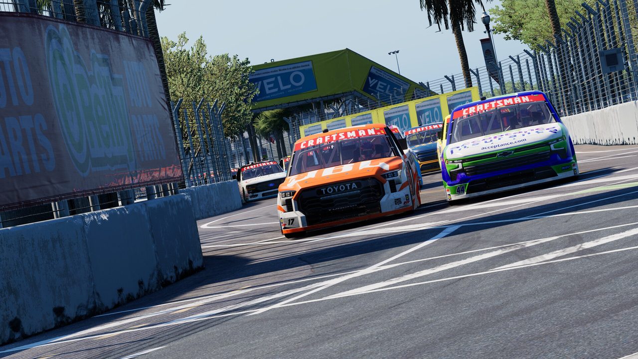 iRacing Studios NASCAR 26 — скриншот 3